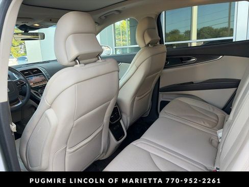 Used 2019 Lincoln Nautilus Reserve AWD/4WD image 4