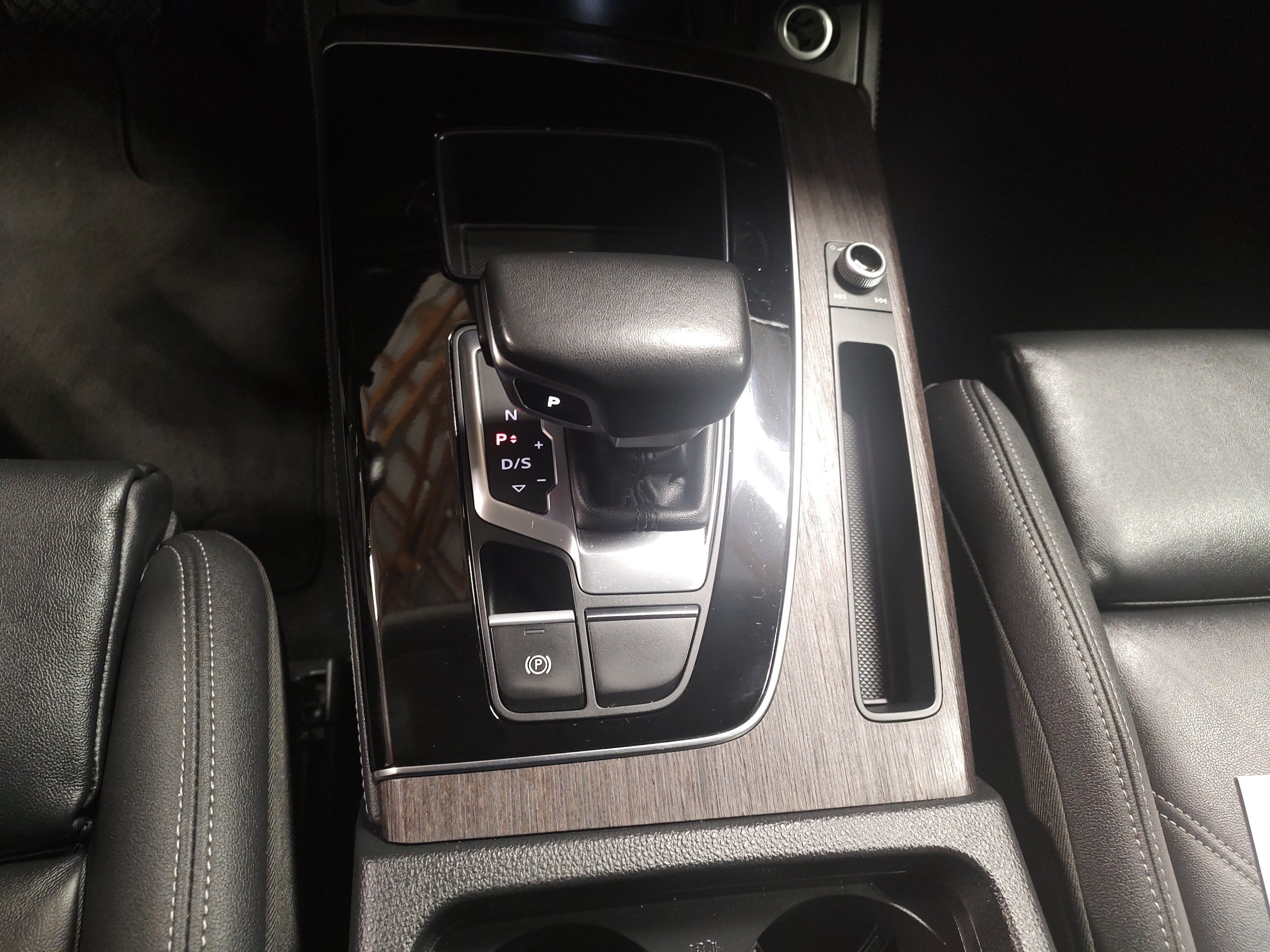 Used 2024 Audi Q5 2.0T Premium Plus AWD/4WD image 7