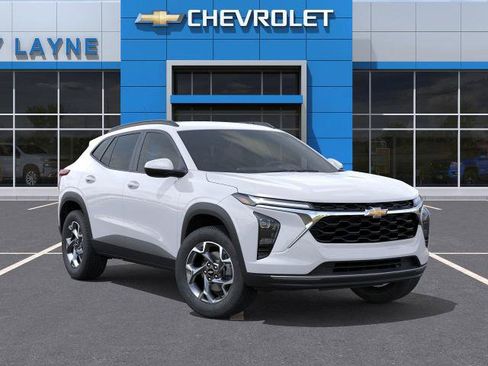 New 2026 Chevrolet Trax LT w/ LT Convenience Package FWD image 7