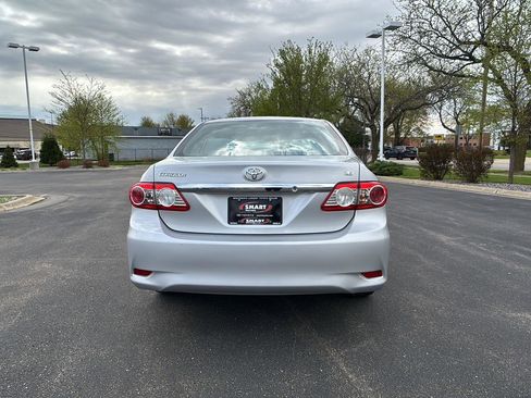 Used 2013 Toyota Corolla LE FWD image 14