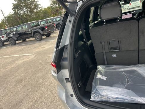 New 2026 Jeep Grand Cherokee L Limited image 30