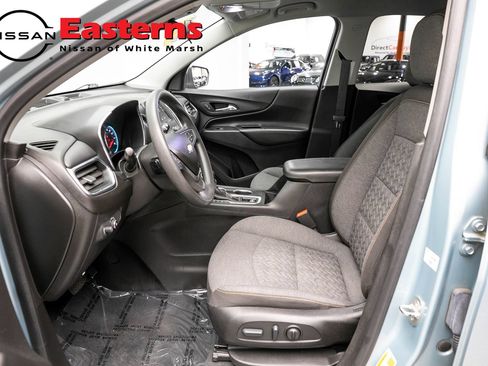 Used 2022 Chevrolet Equinox LT FWD image 14