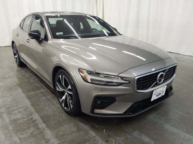 Used 2019 Volvo S60 T6 R-Design AWD/4WD image 8