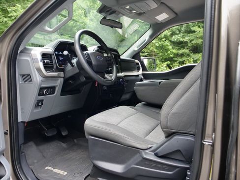Used 2021 Ford F150 XL w/ Equipment Group 101A High RWD image 20