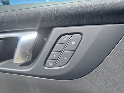 New 2026 Buick Enclave Preferred w/ Power Package image 12