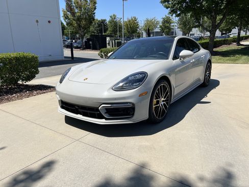 Used 2022 Porsche Panamera Turbo S AWD/4WD image 5