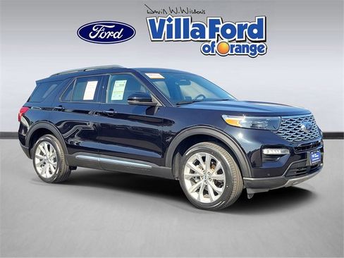 Certified 2023 Ford Explorer Platinum w/ Technology Package image 1