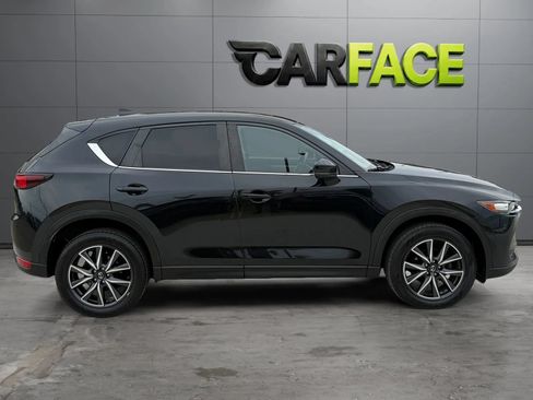 Used 2018 MAZDA CX-5 Touring w/ Preferred Equipment Package AWD/4WD image 14
