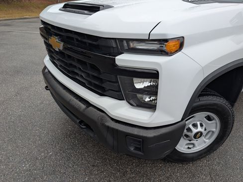 Used 2024 Chevrolet Silverado 2500 W/T w/ WT Convenience Package image 13