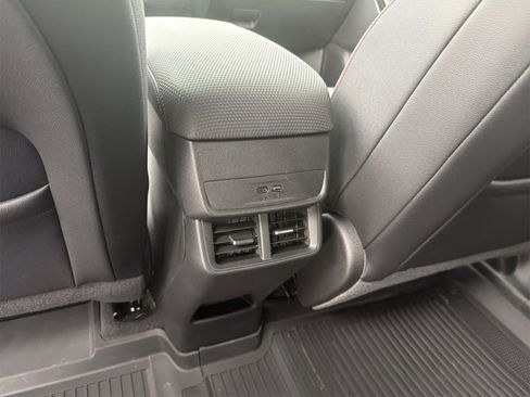 Used 2025 Chevrolet Equinox RS image 21