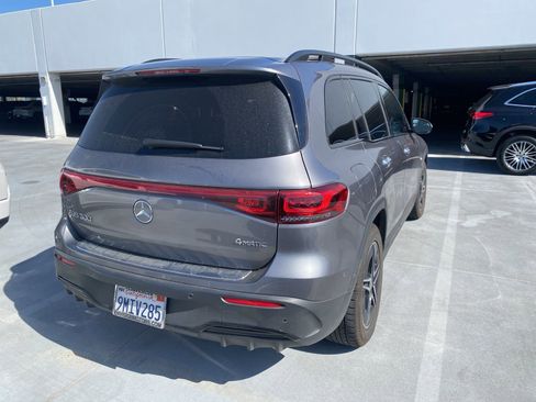 Used 2023 Mercedes-Benz EQB 300 4MATIC image 3