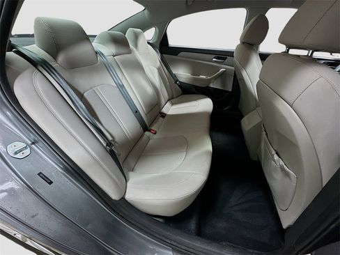 Used 2019 Hyundai Sonata SE image 27