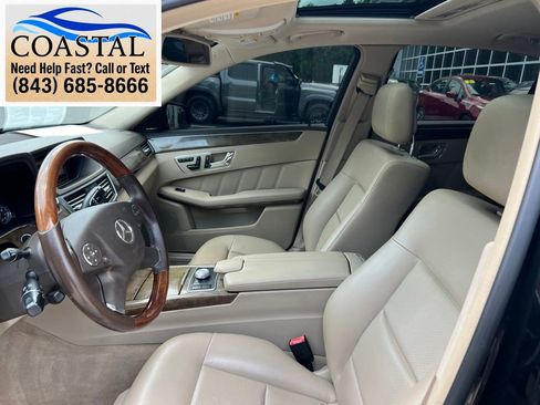 Used 2010 Mercedes-Benz E 350 4MATIC Sedan image 8