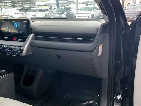 Certified 2026 Hyundai Ioniq 5 Limited RWD image 18