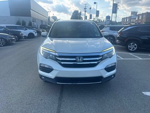 Used 2016 Honda Pilot Elite image 2