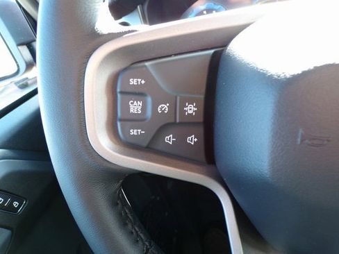 New 2025 Ford Bronco Badlands image 18