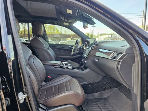 Used 2017 Mercedes-Benz GLE 63 AMG S image 10