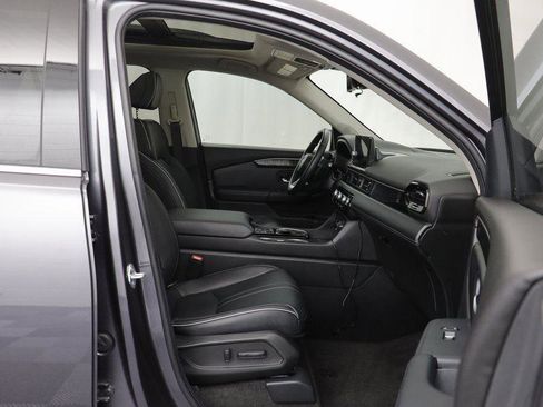 Used 2023 Honda Pilot Elite image 19