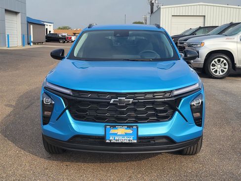 New 2026 Chevrolet Trax LT w/ Driver Confidence Package FWD image 8