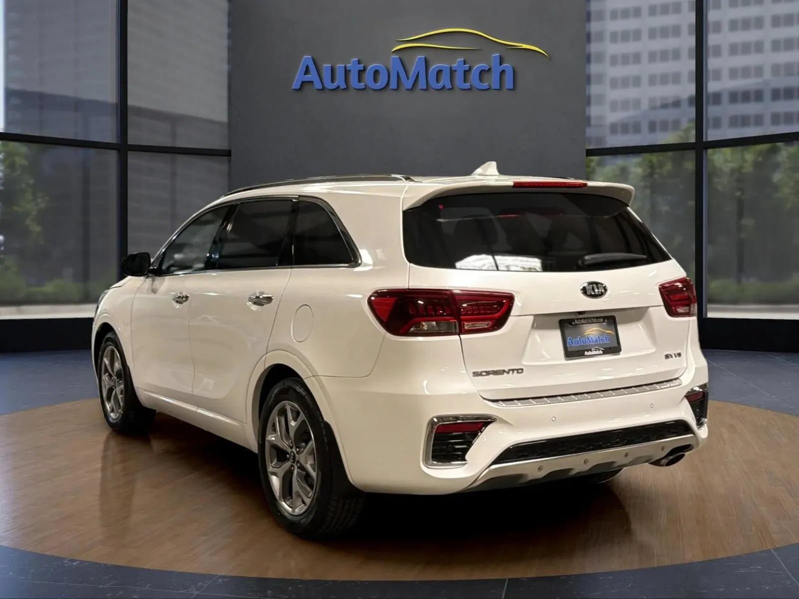 Used 2019 Kia Sorento SX w/ SX Touring Package AWD/4WD image 9