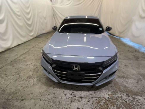 Used 2022 Honda Accord Sport Special Edition image 3