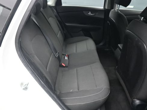 Used 2019 Kia Forte LXS FWD image 22