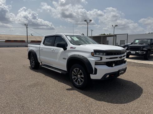 Used 2020 Chevrolet Silverado 1500 RST w/ Texas Edition AWD/4WD image 5