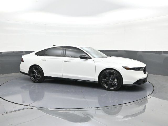 Used 2023 Honda Accord Sport image 14