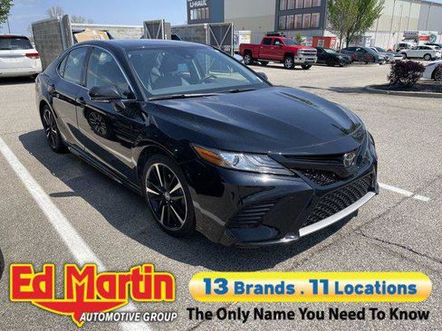 Certified 2019 Toyota Camry XSE FWD image 1