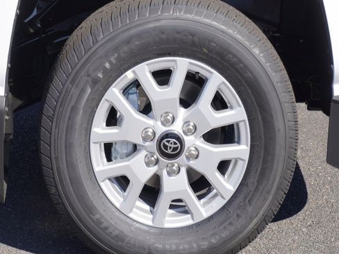 New 2026 Toyota Tacoma SR5 image 5