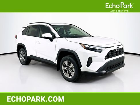 Used 2025 Toyota RAV4 XLE w/ Convenience Package image 1