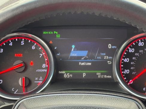 Used 2018 Toyota Camry XSE image 14