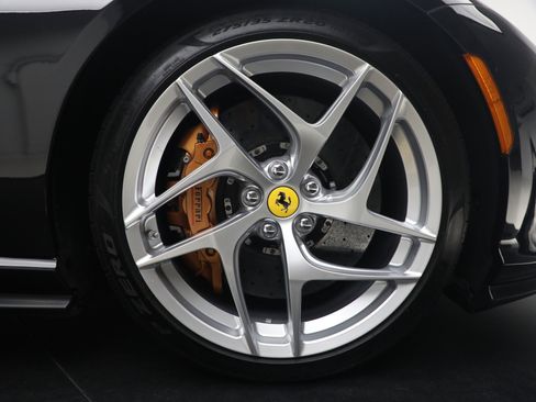 Certified 2019 Ferrari 812 Superfast RWD image 28
