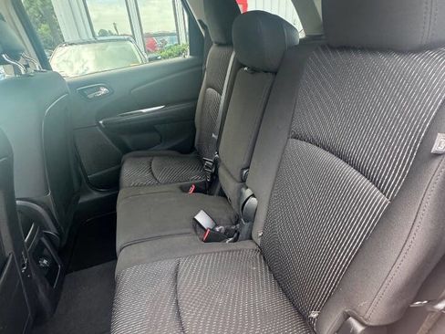 Used 2016 Dodge Journey SXT w/ Blacktop Package image 17