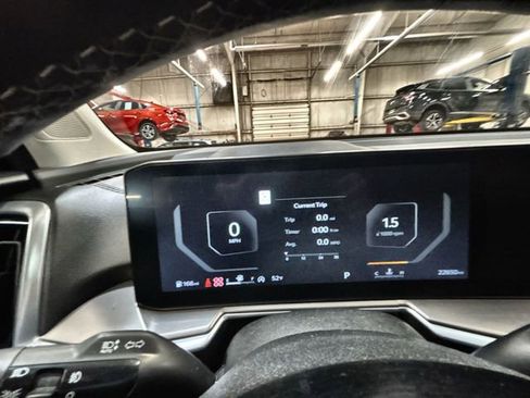 Certified 2024 Kia Sorento SX image 12