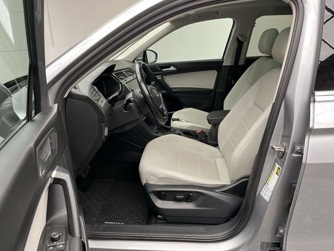 Used 2019 Volkswagen Tiguan S AWD/4WD image 3