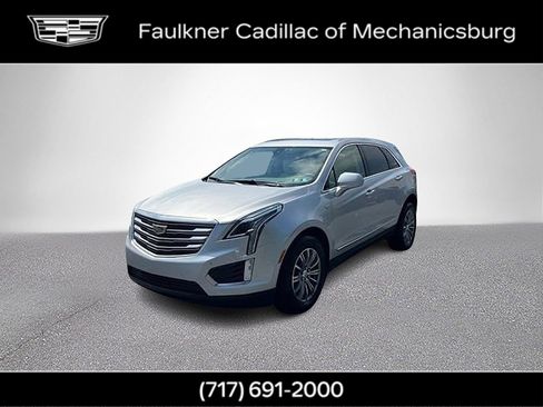 Used 2017 Cadillac XT5 Luxury w/ Driver Awareness Package AWD/4WD image 11