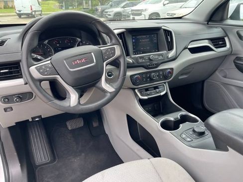 Certified 2022 GMC Terrain SLE w/ Driver Convenience Package AWD/4WD image 12