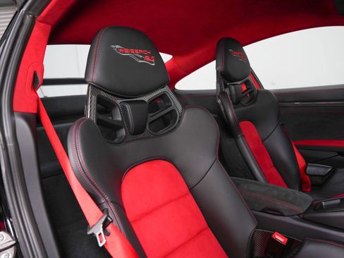 Used 2019 Porsche 911 GT2 RS RWD image 33