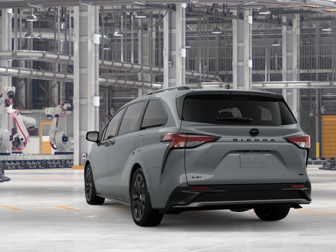 New 2026 Toyota Sienna XSE FWD image 7