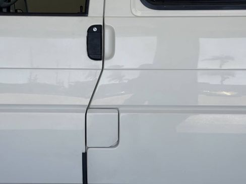 Used 1997 Volkswagen Eurovan Camper FWD image 36