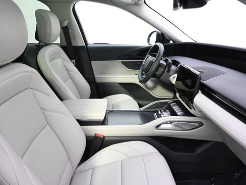 New 2026 Lincoln Nautilus Premier w/ Equipment Group 102A AWD/4WD image 16
