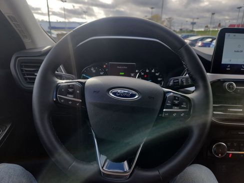 Certified 2022 Ford Escape SE w/ Convenience Package image 13