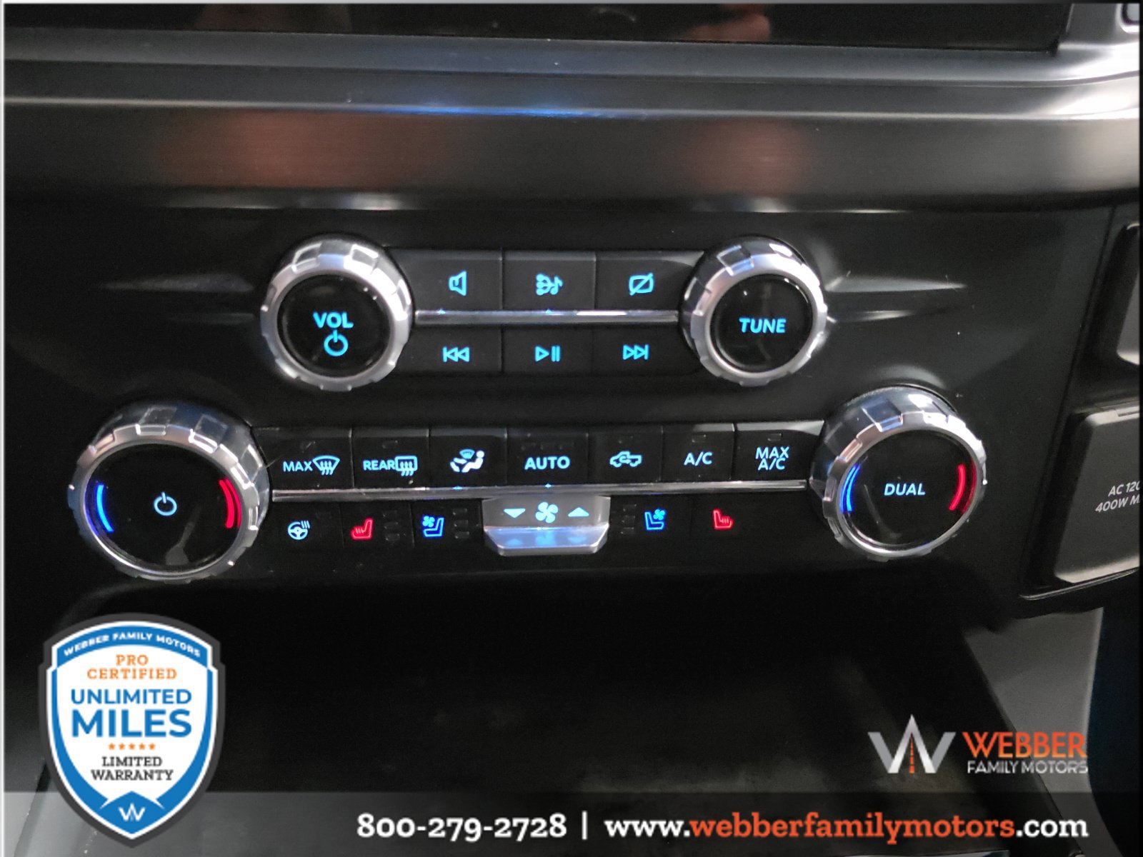 Used 2024 Ford F350 Lariat w/ Lariat Ultimate Package AWD/4WD image 19