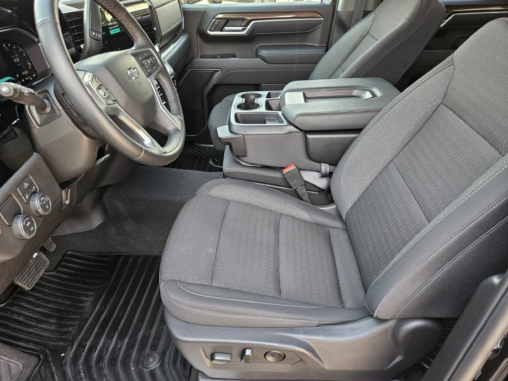 Used 2026 Chevrolet Silverado 1500 RST RWD image 12