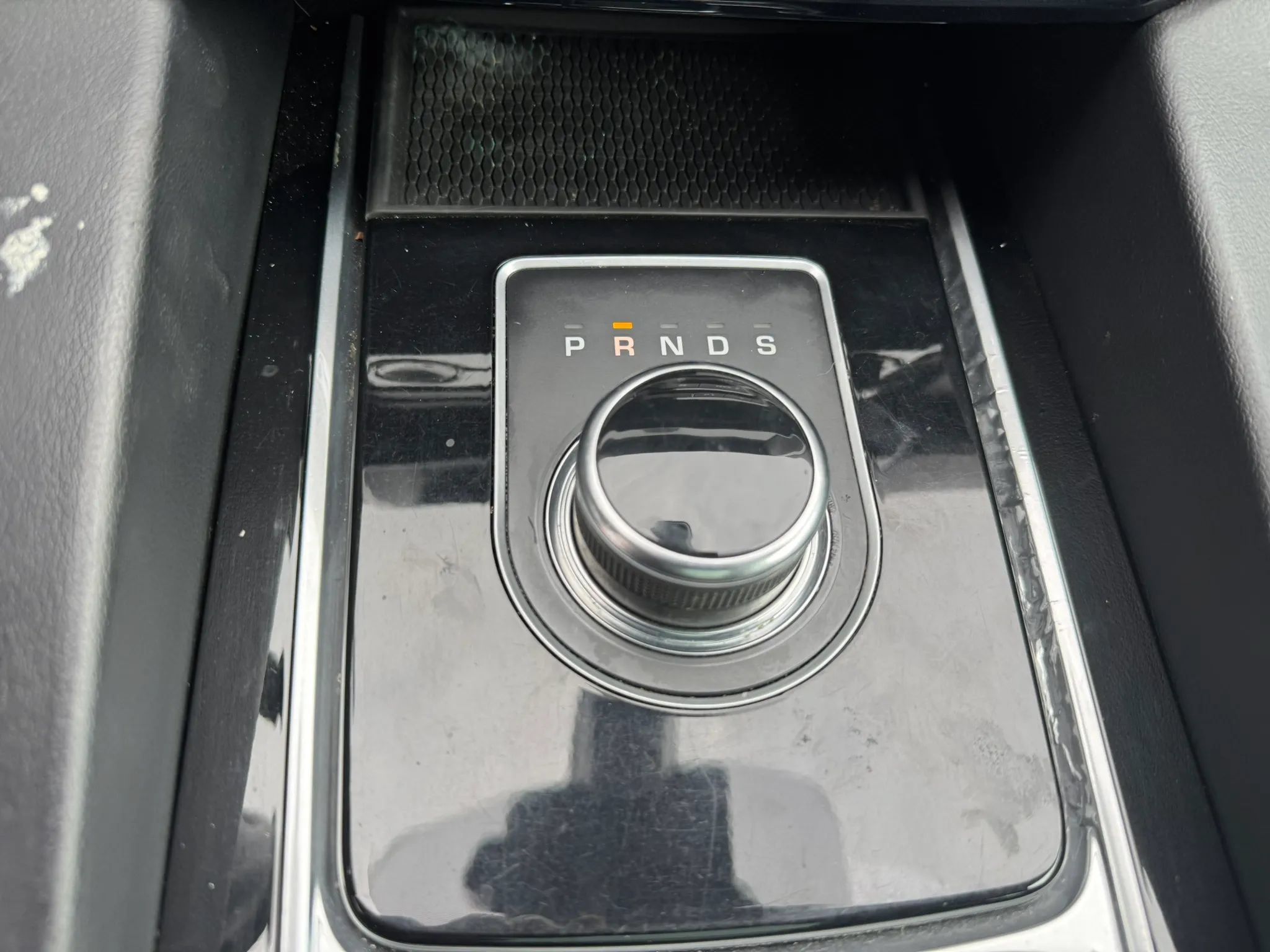 Used 2017 Jaguar F-PACE R-Sport AWD/4WD image 12