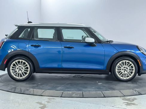 Used 2026 MINI Cooper S FWD image 8