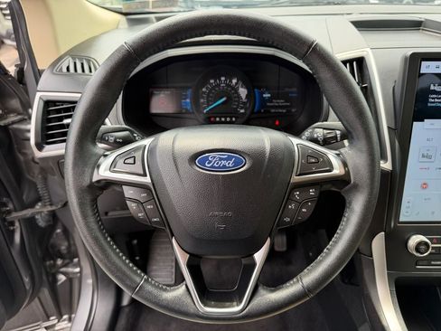 Used 2024 Ford Edge SEL AWD/4WD image 15