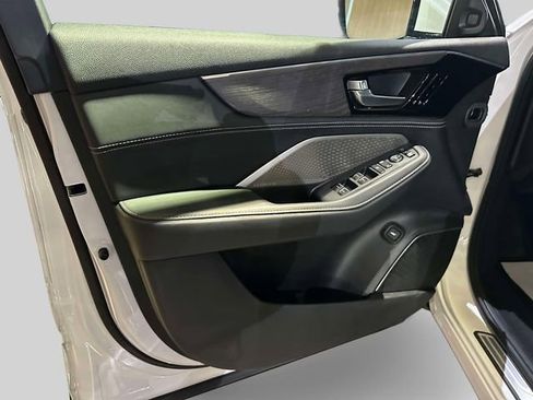 Certified 2023 Acura MDX SH-AWD w/ Advance Package image 12