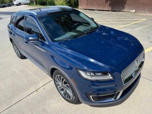 Used 2019 Lincoln Nautilus Reserve AWD/4WD image 13